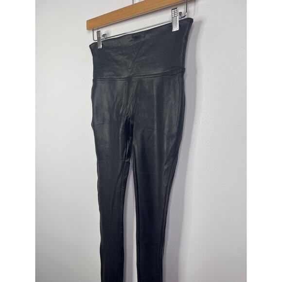 NEW Spanx Faux Leather Casual Elastic Waist Pull On Leggings Black Size: Medium - Picture 3 of 10